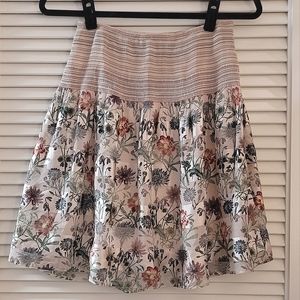 Max Studio - Floral Beautiful Skirt With Stretchy Waistband
